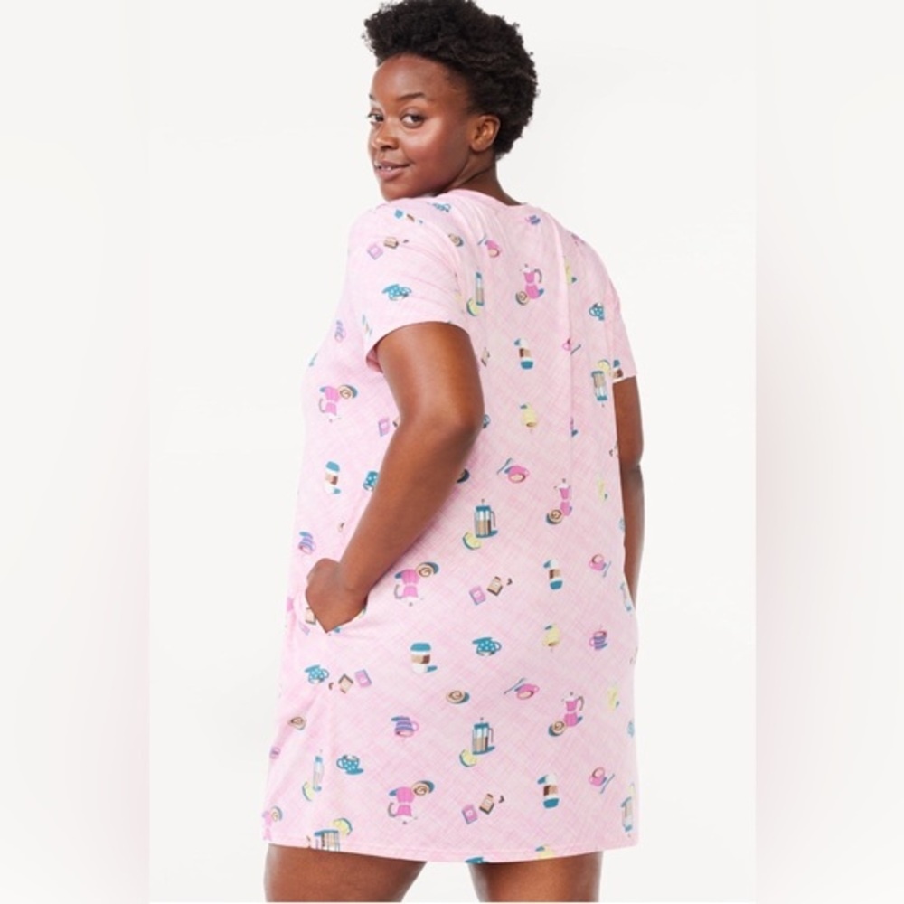 Super‎ soft & cozy coffee cafe Print pink Sleepshirt with Pockets Sizes 2X-3X